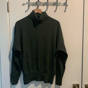 EUC green Madewell Turtleneck Sweater